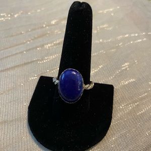Blue lapis ring. Twisted band. Size 10